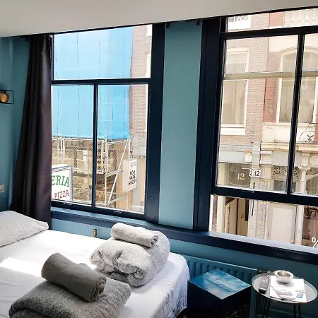 Urban Vibes Guest house